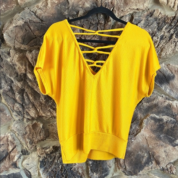 Sunny Yellow V-Neck Blouse - Picture 5 of 5